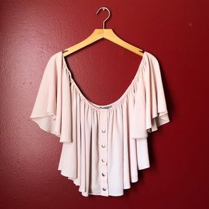 ESSUE Off the Shoulder Flowy Top SZ Small